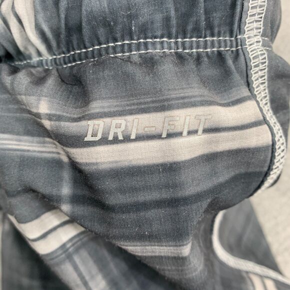 Nike Tempo Brief Lined Running Shorts Medium Plaid Dri-Fit Breathable Workout - Picture 15 of 16